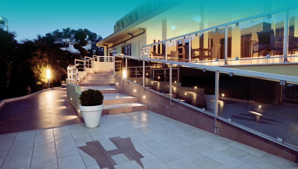 Hotel Vittoria Vasto Bagian luar foto