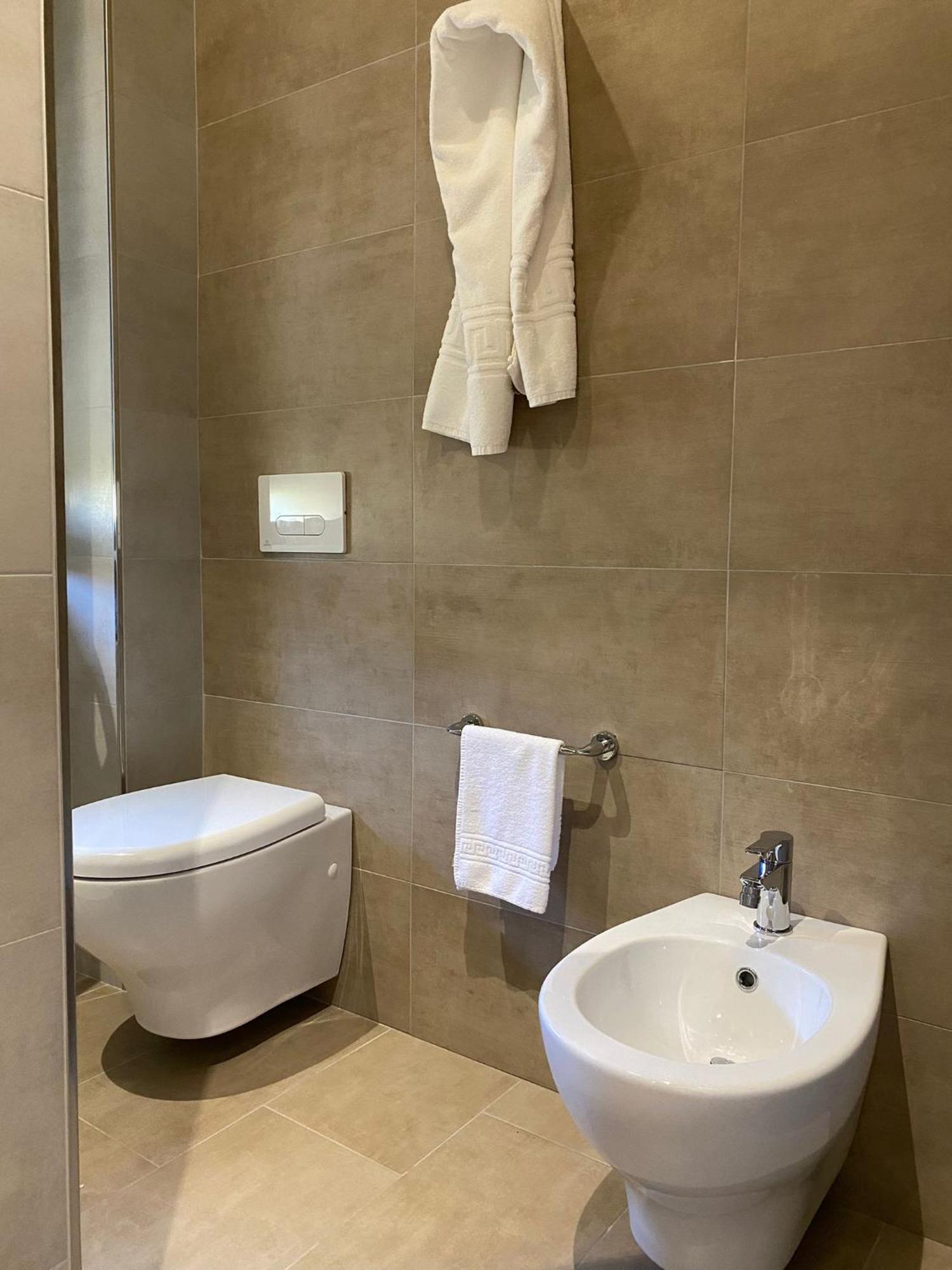 Hotel Vittoria Vasto Bagian luar foto