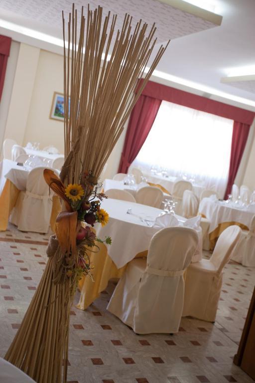 Hotel Vittoria Vasto Bagian luar foto